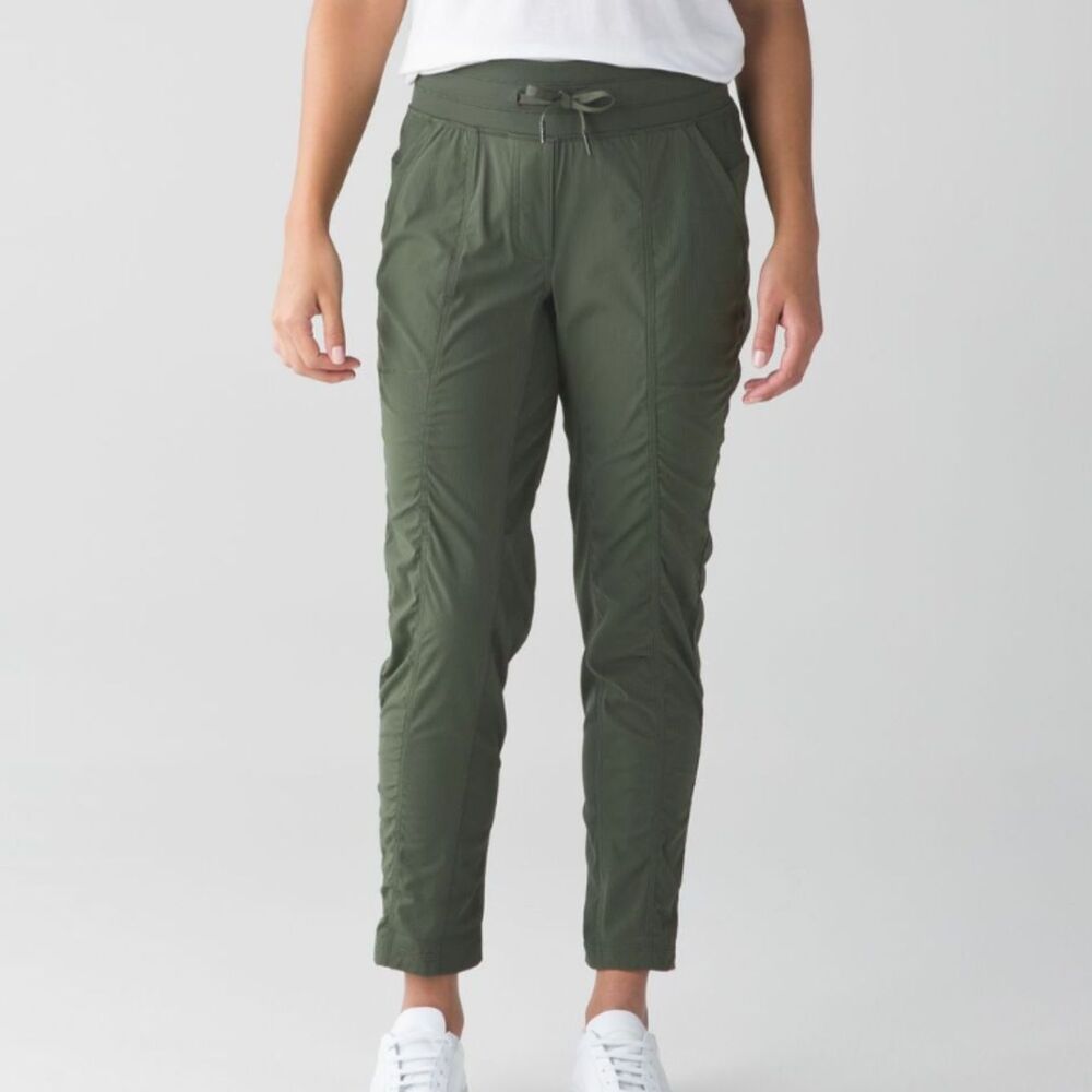 Lululemon Street To Studio Pant II *Unlined 28" Fatigue Green Size 8 Activewear